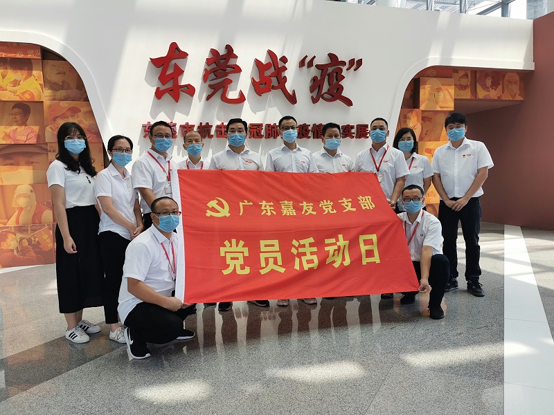 ս���ߡ���ʵ��μ������ѵ�֧����ǰ�п���Ӣ���¾�