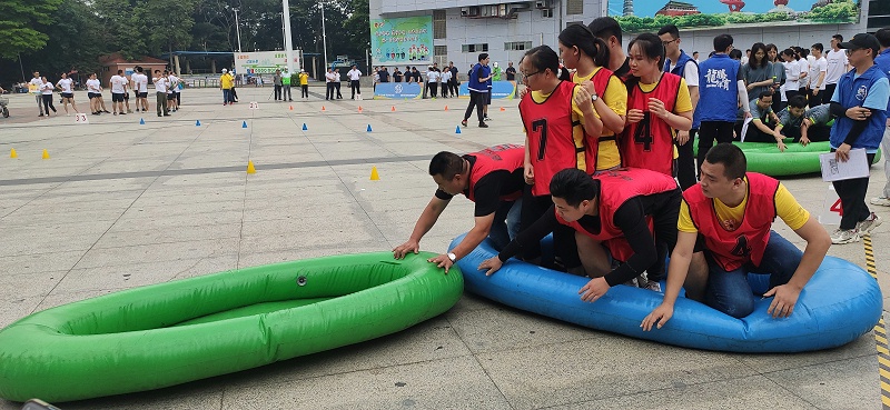 �Ϻ����ҵļ����ǣ�ʯ����ڰ˽�����ְ��Ȥζ���PT��Ѷ���塰���Ƚ���