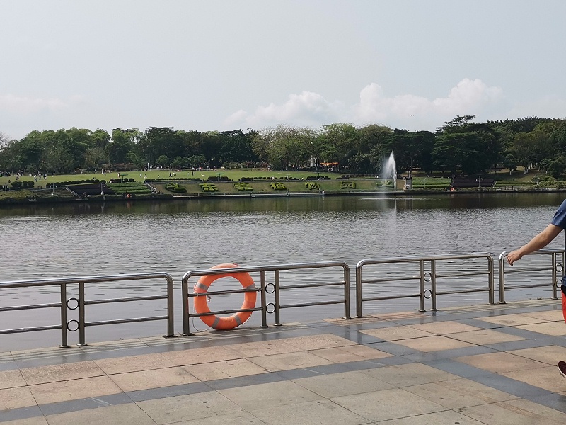 �������ջᡪ���ж�������һ·ͬҵ��